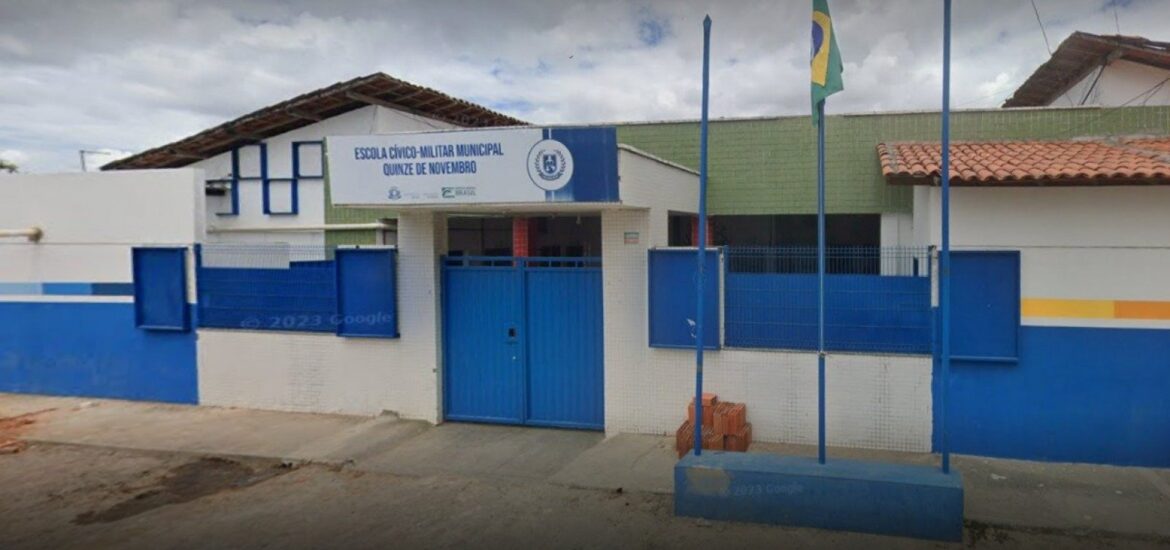 138608,dois-colegios-na-bahia-terao-que-ser-readaptados-apos-governo-encerrar-escolas-civico-militares-3