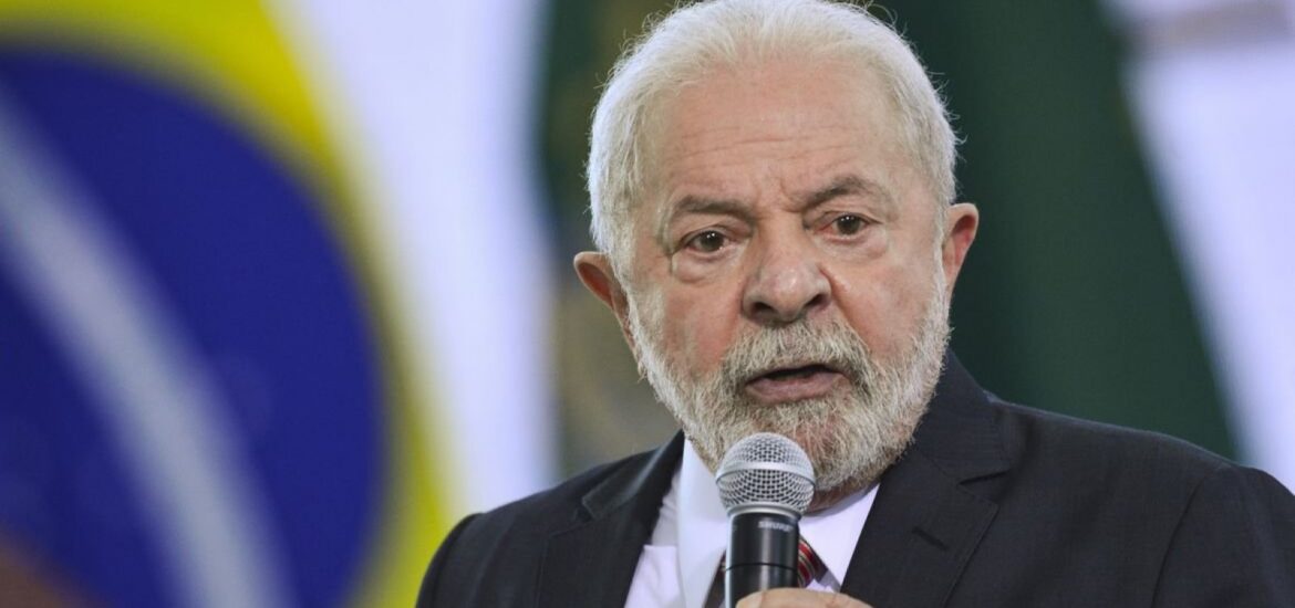 140406lula-anuncia-criacao-do-ministerio-da-pequena-e-media-empresa-em-meio-a-reforma-ministerial-3