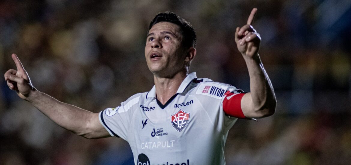 142279vitoria-bate-o-sampaio-correa-e-entra-em-contagem-regressiva-para-o-acesso-3