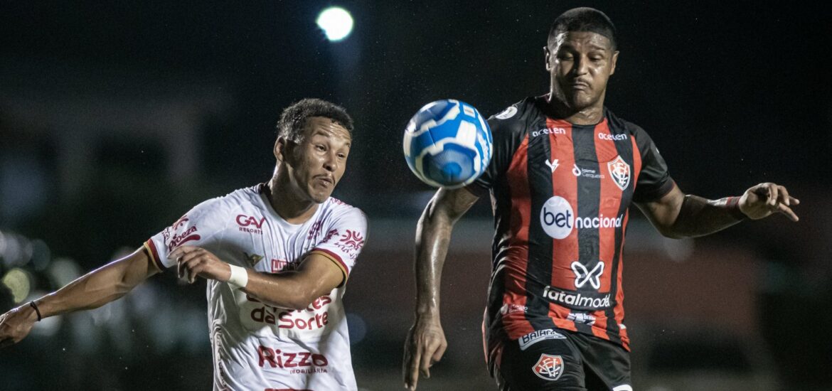 142814vitoria-empata-com-o-vila-nova-e-adia-acesso-a-serie-a-3
