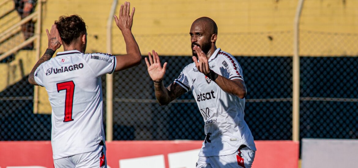 146894vitoria-vence-o-itabuna-e-retorna-a-semifinal-do-baianao-apos-cinco-anos-3