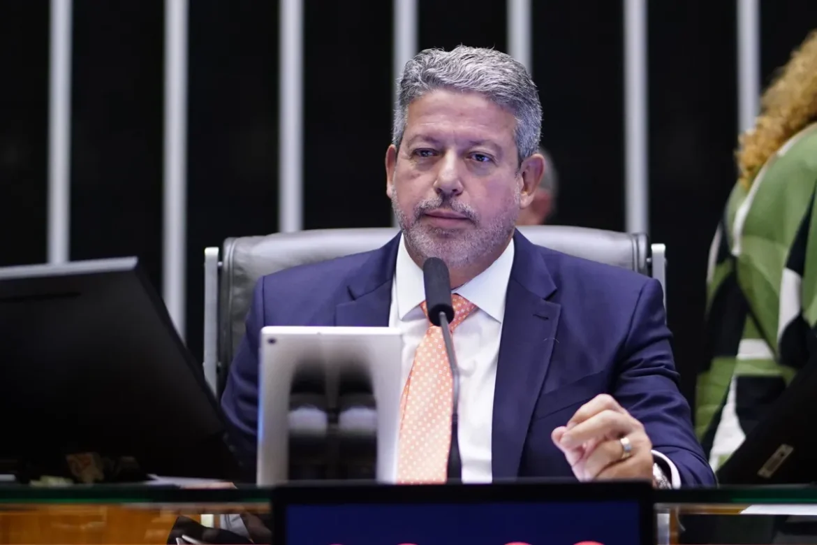 Governo-Lula-planta-mentiras-e-Padilha-e-incompete0126583600202404120927-ScaleDownProportional