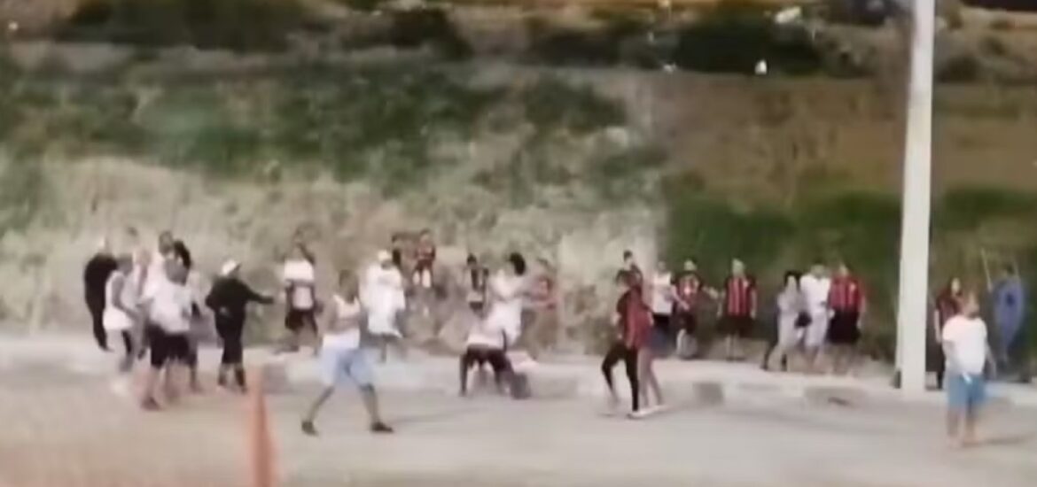 153217,quatro-torcedores-sao-presos-por-suspeita-de-tumulto-em-jogo-entre-vitoria-e-flamengo-3
