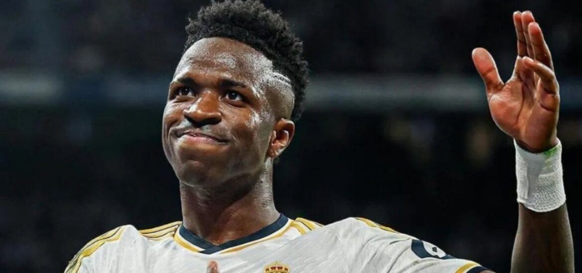 159098,vinicius-junior-e-eleito-melhor-jogador-de-futebol-do-mundo-pela-fifa-3