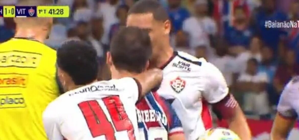 162549,baxvi-vitoria-entra-com-representacao-na-fbf-contra-arbitragem-do-classico-3