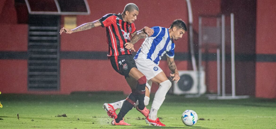 163860,vitoria-perde-para-o-cerro-largo-no-barradao-pela-copa-sul-americana-3