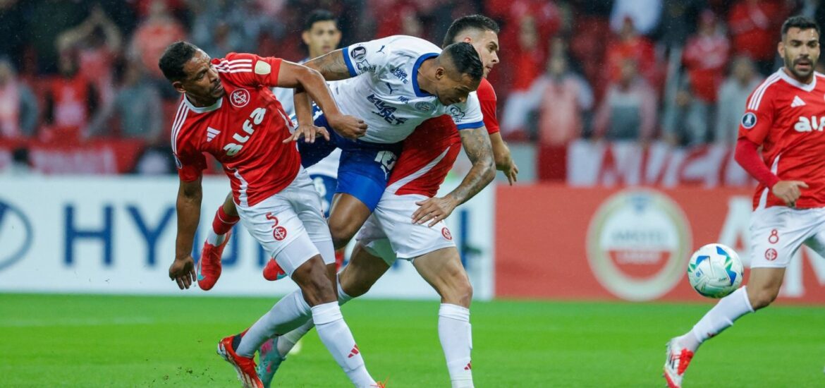 165413,bahia-perde-para-o-inter-no-beira-rio-e-esta-eliminado-da-libertadores-3